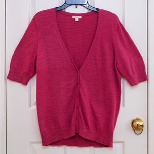 Caslon Fuchsia V-Neck short sleeve Cardigan